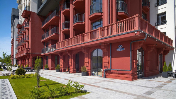 Продам трехкомнатную (3-комн.) квартиру, Молодой гвардии ул, 34к1, Калининград г