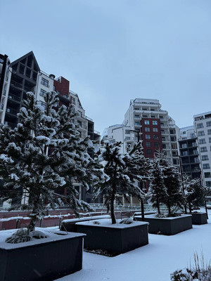 Продам трехкомнатную (3-комн.) квартиру, Молодой гвардии ул, 34к1, Калининград г