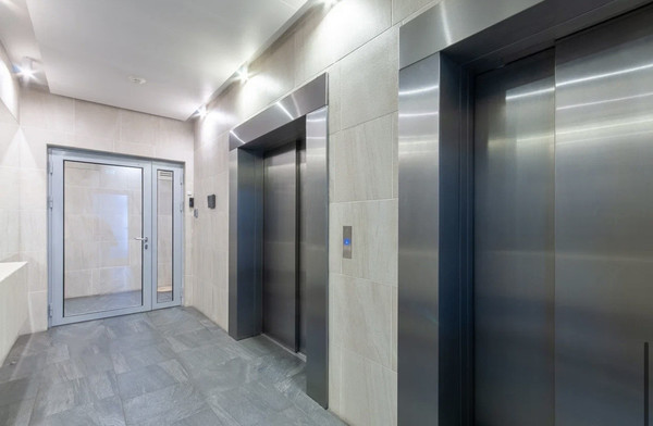 Продам трехкомнатную (3-комн.) квартиру, Мосфильмовская ул, 88к4, Москва г