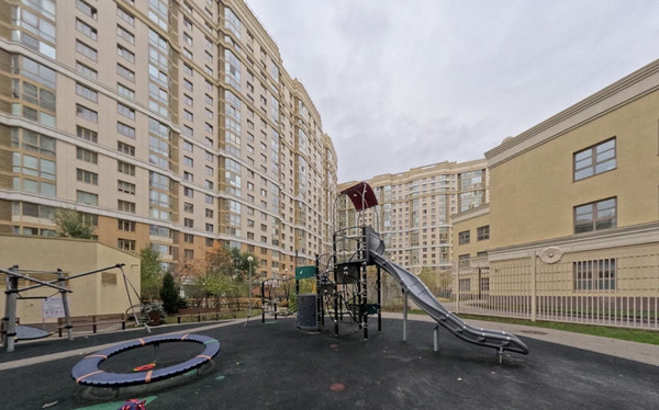 Продам трехкомнатную (3-комн.) квартиру, Мосфильмовская ул, 88к4, Москва г