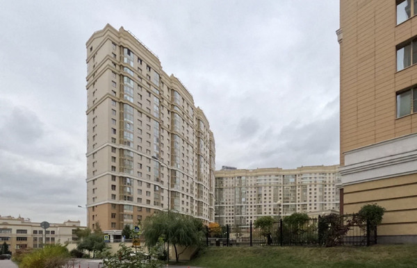 Продам трехкомнатную (3-комн.) квартиру, Мосфильмовская ул, 88к4, Москва г