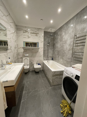 Продам трехкомнатную (3-комн.) квартиру, Ждановская наб, 10А, Санкт-Петербург г