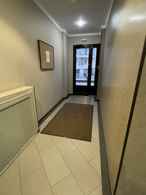 Продам трехкомнатную (3-комн.) квартиру, Ждановская наб, 10А, Санкт-Петербург г