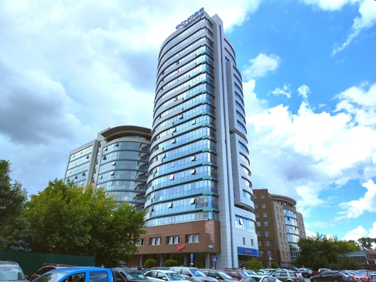 Продам торговое помещение 40 м2, Основинская ул, 10, Екатеринбург г