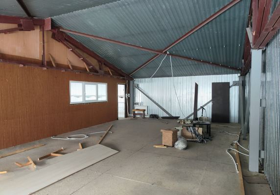 Сдам склад 660 м2, поселок Ленинский 42 ой квартал тер, 27В, Березовский г