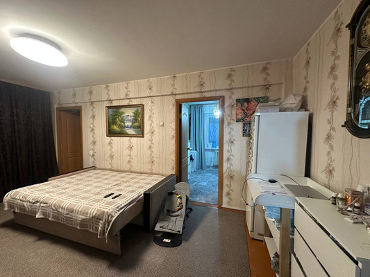 Продам трехкомнатную (3-комн.) квартиру, Куликовская ул, 9, Иркутск г