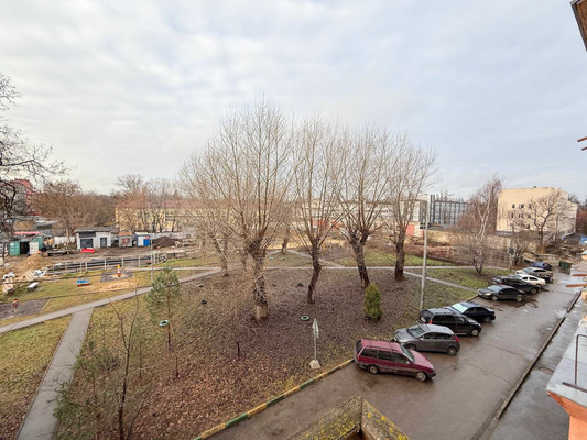 Продам трехкомнатную (3-комн.) квартиру, Октября пр-кт, 3, Нижний Новгород г