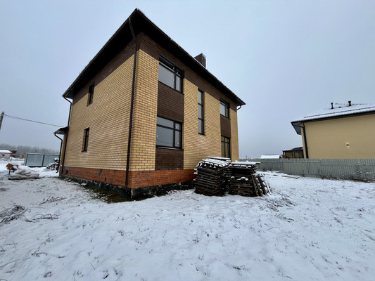 Продам дом, Комаровка д, 0 км от города