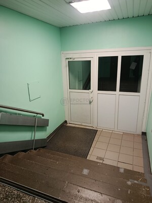 Продам трехкомнатную (3-комн.) квартиру, Тарусская ул, 8, Москва г