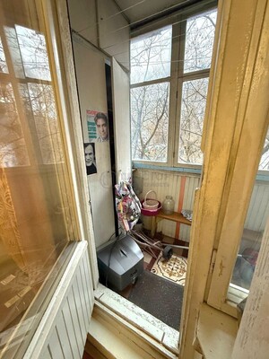 Продам двухкомнатную (2-комн.) квартиру, Снайперская ул, 12, Москва г