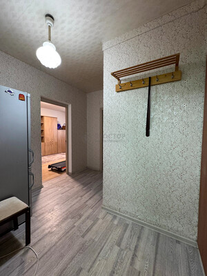 Продам однокомнатную (1-комн.) квартиру, Малая Набережная ул, 17/22, Москва г