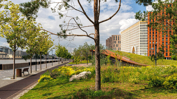 Продам трехкомнатную (3-комн.) квартиру, Родченко ул, 2, Москва г