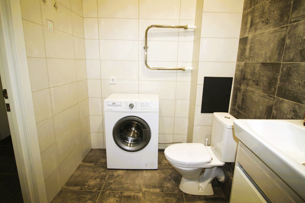 Продам однокомнатную (1-комн.) квартиру, Революции ул, 52, Пермь г