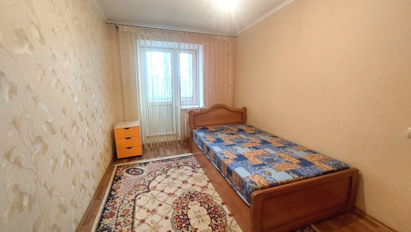 Продам двухкомнатную (2-комн.) квартиру, Ямашева пр-кт, 48, Казань г