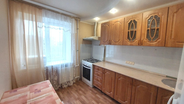 Продам двухкомнатную (2-комн.) квартиру, Ямашева пр-кт, 48, Казань г