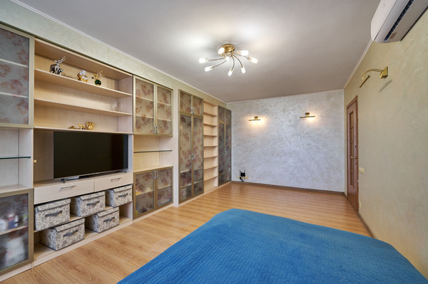 Продам двухкомнатную (2-комн.) квартиру, Новый Арбат ул, 16, Москва г