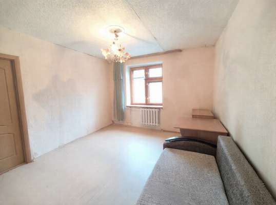 Продам однокомнатную (1-комн.) квартиру, Забайкальская ул, 15к2, Рязань г