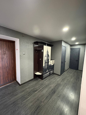 Продам двухкомнатную (2-комн.) квартиру, Залесская ул, 18, Симферополь г