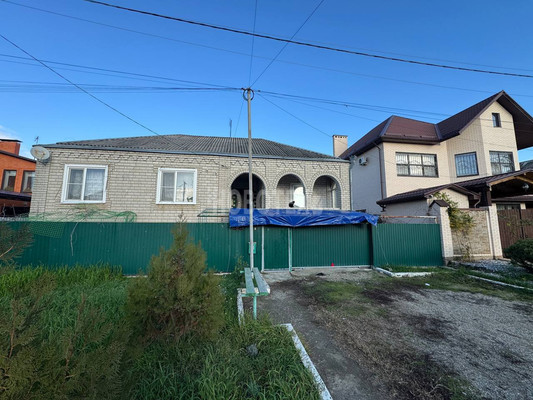 Продам дом, Каштановая ул, 25, Курганинск г, 0 км от города