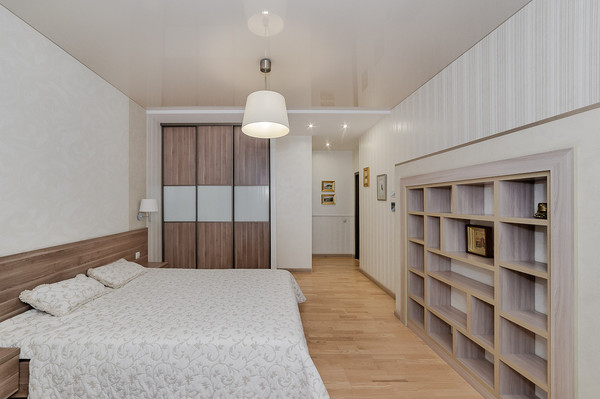 Сдам трехкомнатную (3-комн.) квартиру, Кубанская ул, 45к3, Краснодар г