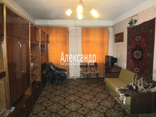 Продам однокомнатную (1-комн.) квартиру, Лахтинская ул, 18, Санкт-Петербург г