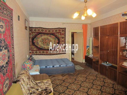 Продам однокомнатную (1-комн.) квартиру, Лахтинская ул, 18, Санкт-Петербург г