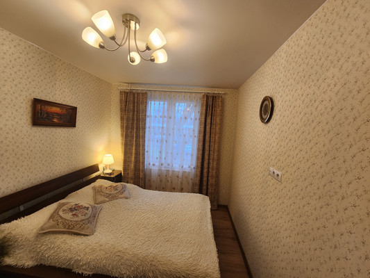 Продам двухкомнатную (2-комн.) квартиру, Новаторов б-р, 79к1, Санкт-Петербург г