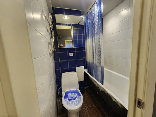 Продам двухкомнатную (2-комн.) квартиру, Новаторов б-р, 79к1, Санкт-Петербург г