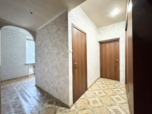 Продам однокомнатную (1-комн.) квартиру, Комсомольская ул, 3, Брянск г