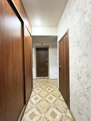 Продам однокомнатную (1-комн.) квартиру, Комсомольская ул, 3, Брянск г