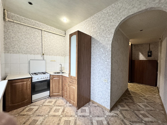 Продам однокомнатную (1-комн.) квартиру, Комсомольская ул, 3, Брянск г