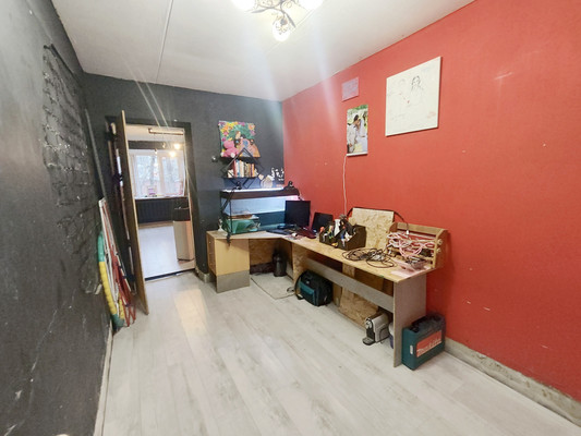 Продам трехкомнатную (3-комн.) квартиру, 25 Января ул, 12, Воронеж г