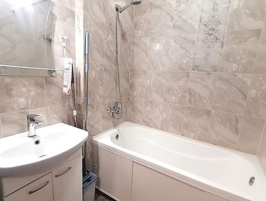 Продам однокомнатную (1-комн.) квартиру, Курыжова (Южный мкр.) ул, 5, Домодедово г