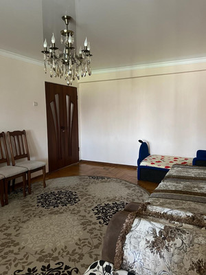 Продам трехкомнатную (3-комн.) квартиру, Т.Идарова ул, 34, Нальчик г