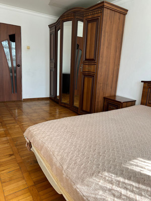 Продам трехкомнатную (3-комн.) квартиру, Т.Идарова ул, 34, Нальчик г