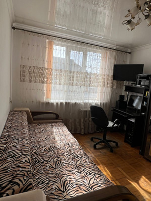 Продам трехкомнатную (3-комн.) квартиру, Т.Идарова ул, 34, Нальчик г