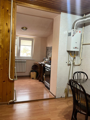 Продам трехкомнатную (3-комн.) квартиру, Т.Идарова ул, 34, Нальчик г