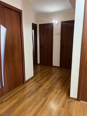 Продам трехкомнатную (3-комн.) квартиру, Т.Идарова ул, 34, Нальчик г