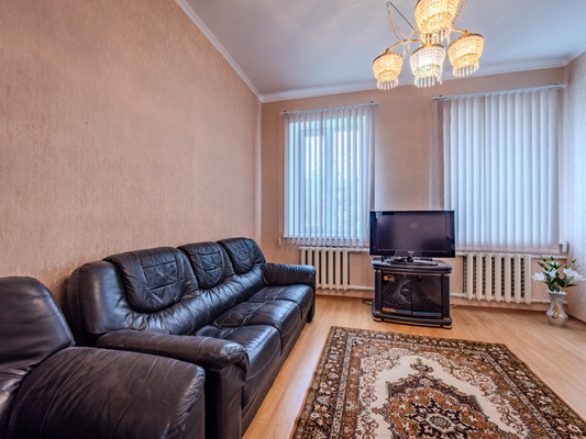 Продам дом, Вишневая ул, 1, Гвардейское пгт, 0 км от города