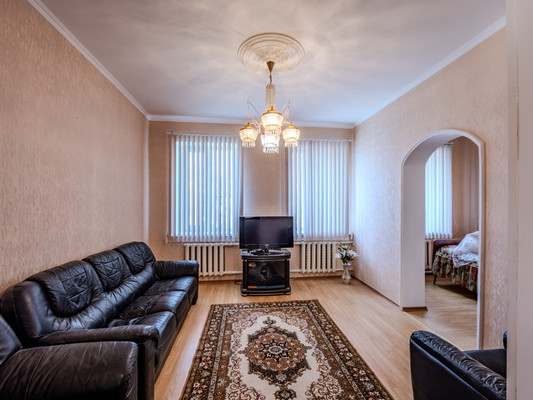 Продам дом, Вишневая ул, 1, Гвардейское пгт, 0 км от города