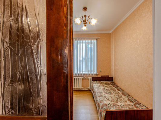 Продам дом, Вишневая ул, 1, Гвардейское пгт, 0 км от города