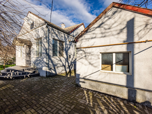 Продам дом, Вишневая ул, 1, Гвардейское пгт, 0 км от города