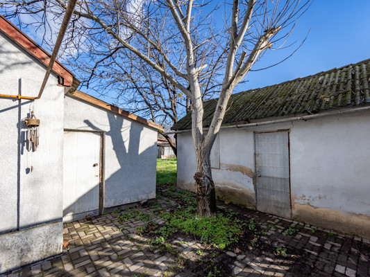 Продам дом, Вишневая ул, 1, Гвардейское пгт, 0 км от города