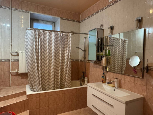 Продам многокомнатную квартиру, Якуба Коласа проезд, 11, Пермь г