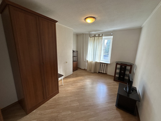 Продам двухкомнатную (2-комн.) квартиру, Передовая ул, 1-5, Ростов-на-Дону г