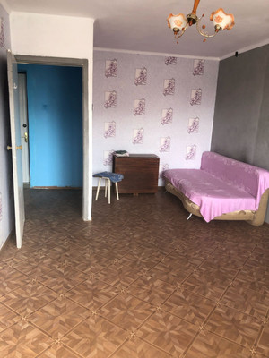 Продам однокомнатную (1-комн.) квартиру, Школьная ул, 1, Малороссийский п