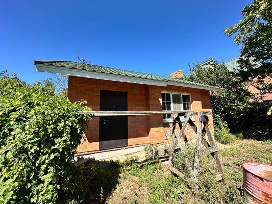 Продам дом, Кочубея ул, 70, Тихорецк г, 0 км от города