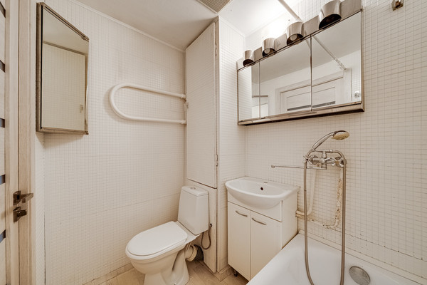 Продам однокомнатную (1-комн.) квартиру, Боровая ул, 6, Москва г