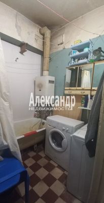 Продам однокомнатную (1-комн.) квартиру, Лахтинская ул, 18, Санкт-Петербург г