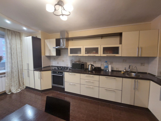 Продам однокомнатную (1-комн.) квартиру, Новоселов ул, 21А, Рязань г